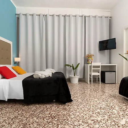 Alojamento de Acomodação e Pequeno-almoço Regina Margherita Syracuse